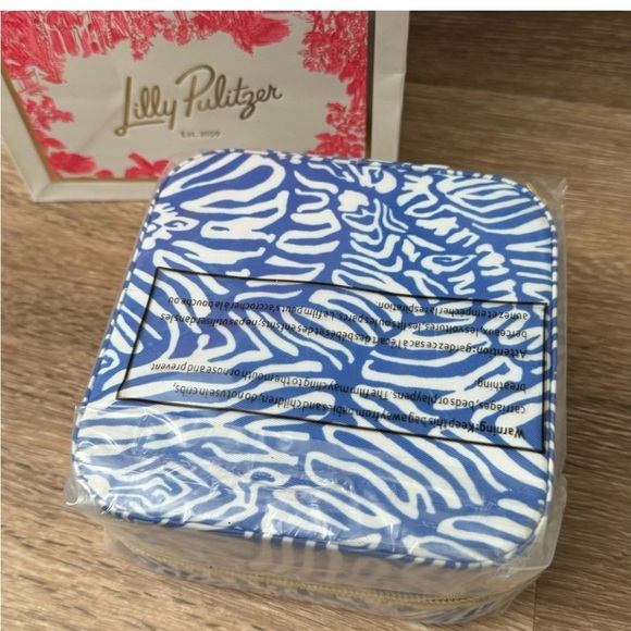LILLY PULITZER travel jewelry case - Picture 3 of 4